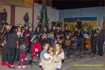 El Ejido vive la Navidad con belén y música (Foto Ildefonso Rodríguez)